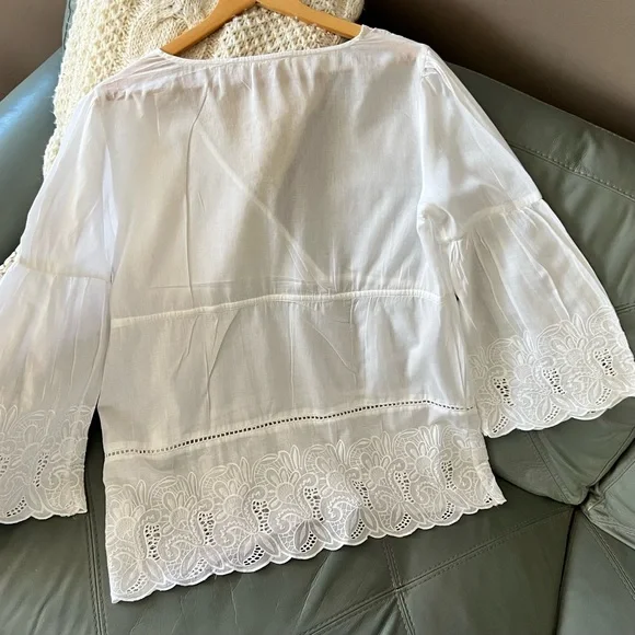 NWOT MICHAEL Michael Kors CRISP WHITE Embroidered LACE V-NECK Cotton BLOUSE L - Picture 13 of 17